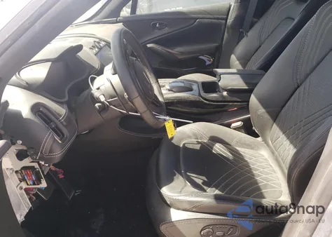 2021 Aston Martin Dbx z USA, uszkodzony, nr VIN SCFVUJAW0MTV01592